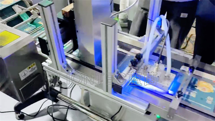 如果你的應用要求“抗3M膠黏貼、抗刮擦、抗粘性”，可能這是你唯/一的選擇……