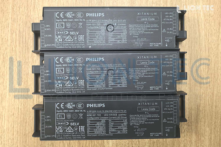 塑料殼UV噴碼機噴印：破解行業(yè)難題，提升標識品質(zhì)與穩(wěn)定性