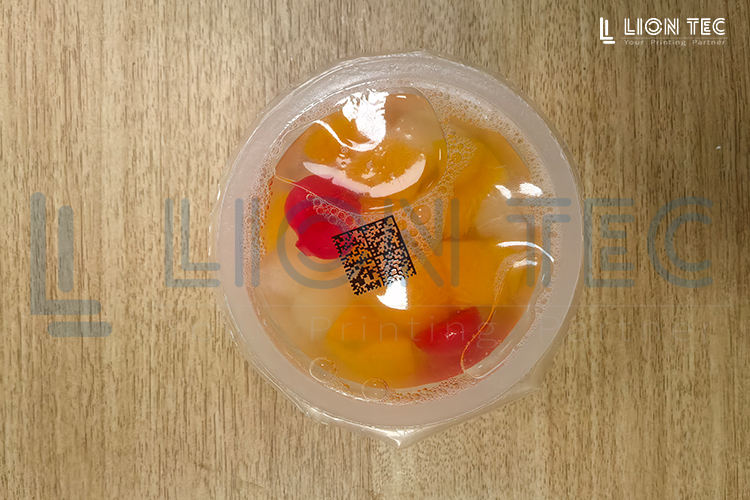 果凍包裝可變DM碼噴印難題?高附著力UV噴碼機一噴解決!