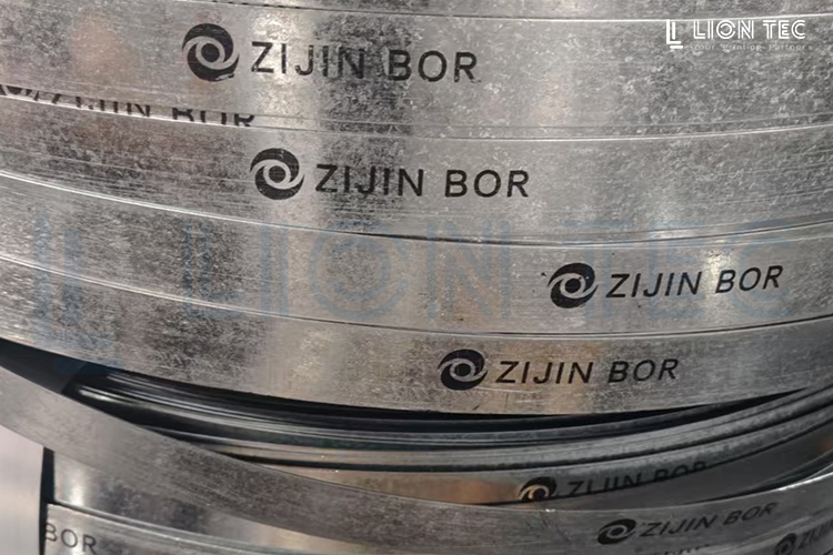 鋼帶UV噴墨客戶現(xiàn)場 噴印logo標(biāo)識案例分享